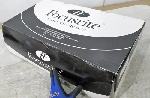 Focusrite platinum - platinum, 9