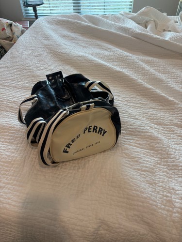 Fred perry barrel bag - barrel,