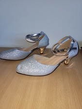 Silver shoes, size 5. Ankle
