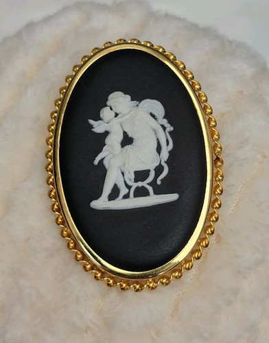 Wedgewood black jasperware - wedgewood,