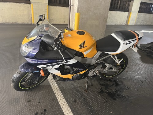 Honda fireblade cbr929rr - honda,