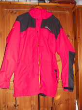 Berghaus Mera Peak Red/Yellow Trim Gore-Tex Jacket with Hood Men's UK XL