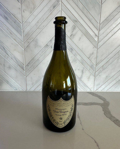 Empty bottle dom - ,