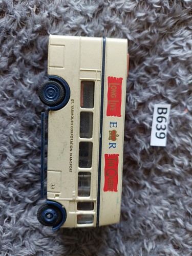 Efe open top bus - top,