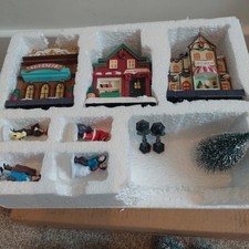 Santa Express 17 Piece