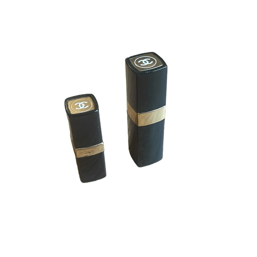 Vintage chanel refillable - no,