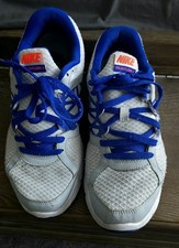 Nike Air Relentless 2 Sneakers