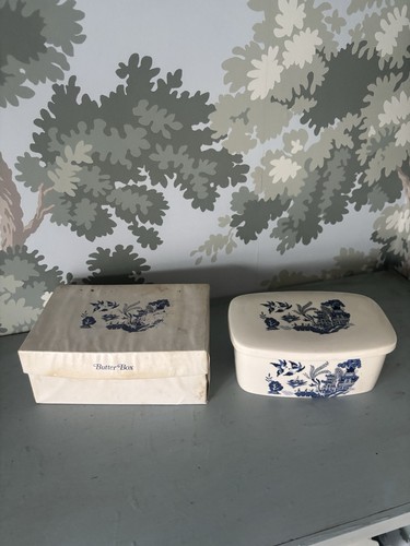 Vintage ringtons blue and - vintage,