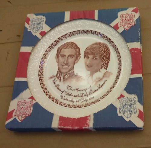 Prince charles and lady - charles,
