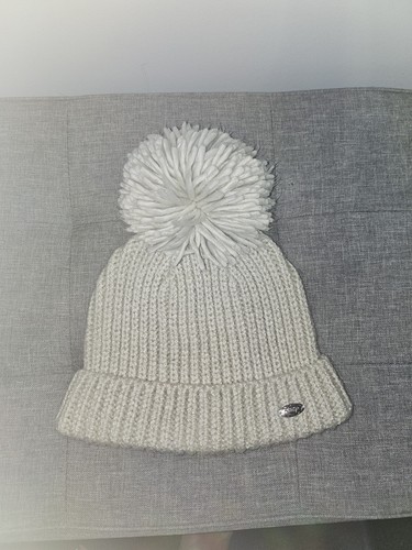 Firetrap knitted bobble hat - firetrap,