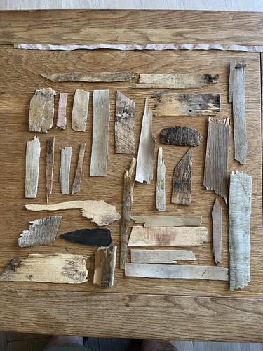 Flat driftwood bundle - 30,