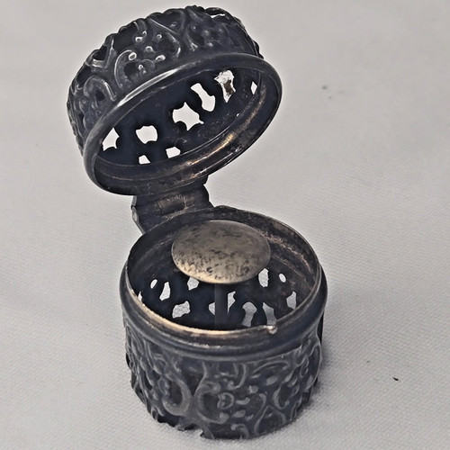 Antique webster hallmark - webster,