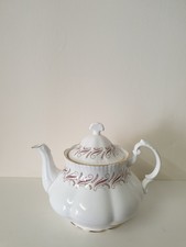 VINTAGE ROYAL STANDARD BONE CHINA TEA POT T  5.5" x L 6.5" VGC