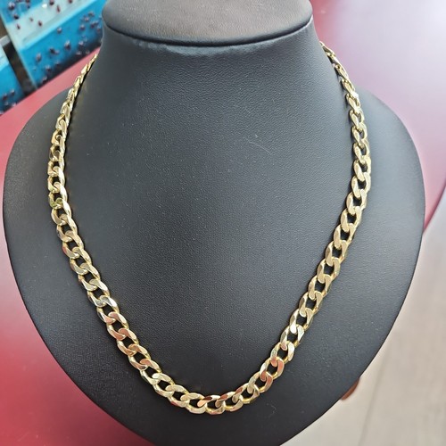 Heavy solid 9ct gold curb - heavy,