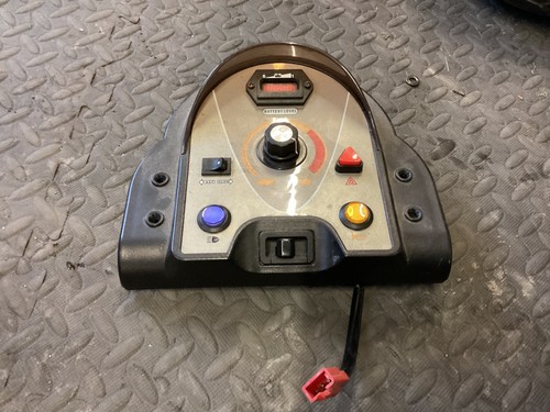 Mercury regatta tiller head