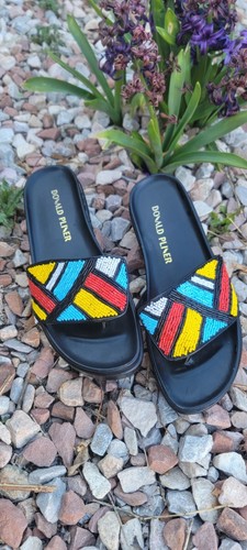 Donald pliner fiji beaded - j,