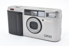 Near mint ricoh gr10 silver - mint],