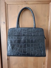 OSPREY London by Graeme