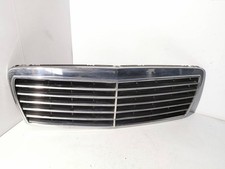 Mercedes-Benz E W210 2001