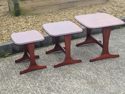 Nest tables plan style - , g-plan