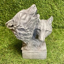 Concrete Wolf Heads With Stand Sculpture Garden Lawn Ornament Frost Protected