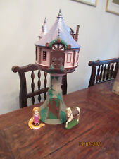 DISNEY STORE RAPUNZEL TANGLED  OPENOUT TOWER HOUSE SECRET PLATFORM PLAYFIGURES