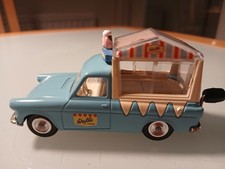 CORGI 447 FORD THAMES WALLS