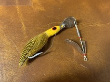 Vintage Weezel Bait Company The Weezle Fishing Lure Featherhead Yellow Yellow