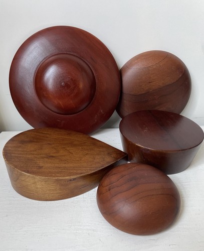 Rare set wooden hat - set, of