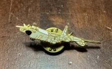 VINTAGE AEROPLANE BOMBER PLANE PIN COLLECTABLE LAPEL BADGE 