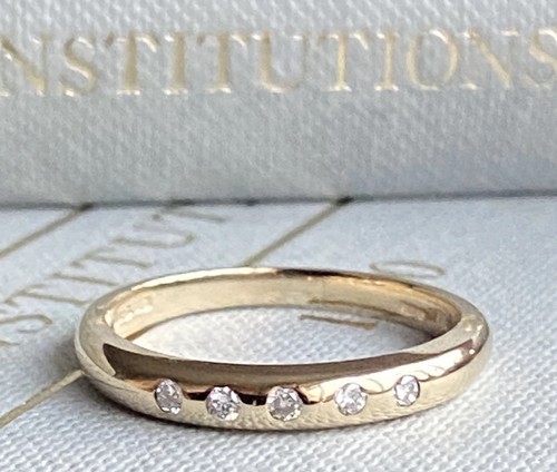 Ladies 9ct gold diamond - 9ct, &