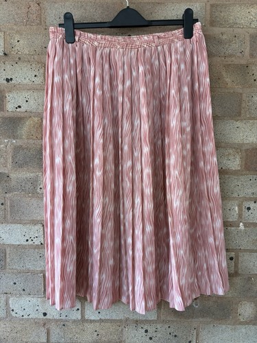 Bonmarche traditional pink and - bonmarche,