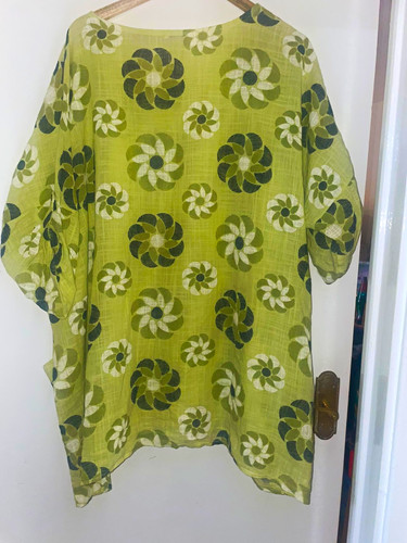 Selling this pretty ladies - ,