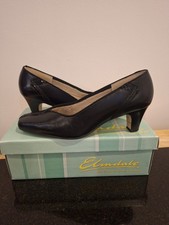 Elmdale Black Leather Court