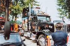 Truck photo Peterbilt 379 tractor unit only black TSI #e2ve