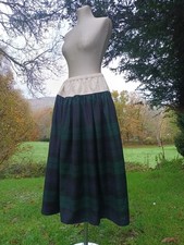 BNWT Cabbages and Roses