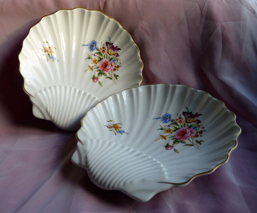 Vintage royal worcester fine - worcester,