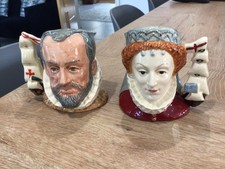 ROYAL DOULTON - QUEEN