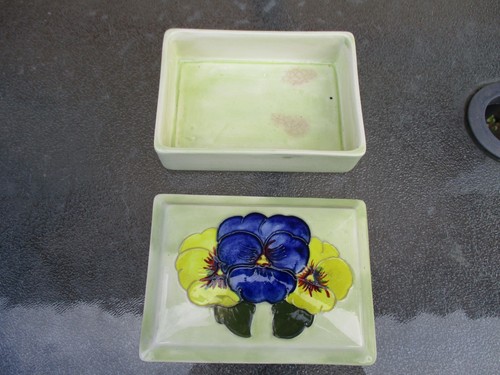 Moorcroft pansy nouveau - moorcroft,