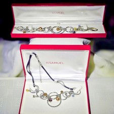 H,Samuel 2 Piece vintage jewellery set, Necklace and Braclet, Boxed.