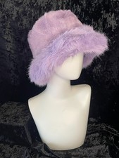 FLUFFY FAUX FUR HAT - LILAC