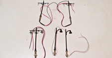 AN ASSORTMENT OF OO GAUGE LED STREET LIGHTS 5 PIECES