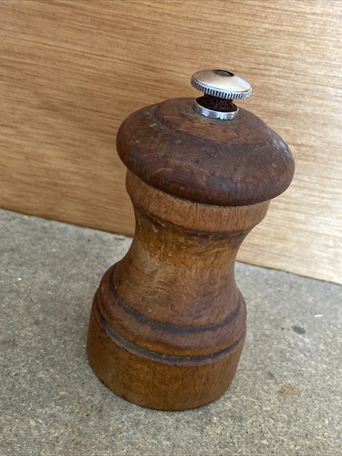 Vintage pepper mill - pepper,