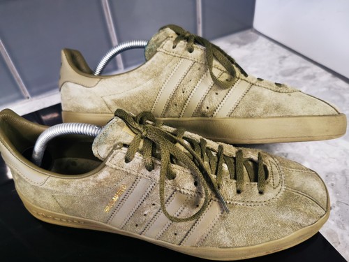 Adidas broomfield trainers uk9 - broomfield,