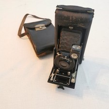 Vintage Butcher's Popular Carbine Camera Lukos II  & Leather Carry Case 