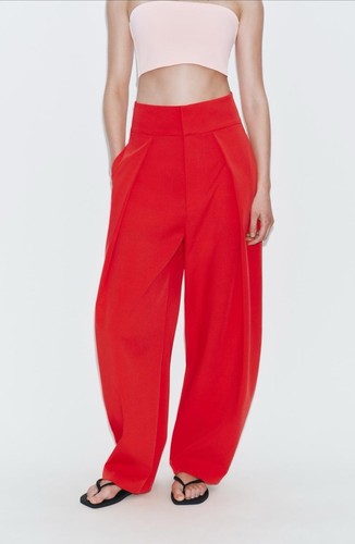 Zara red balloon - balloon, high