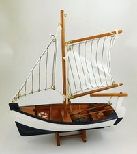 Model Sailing Boat with Oars |