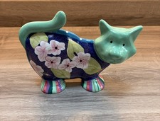 Groovy Art Cat figurine bright