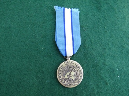 United nations issue medal - united,