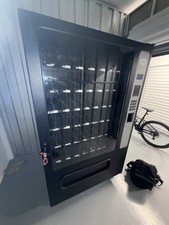 APEX 5000 Vending Machine / PPE Dispenser Has MDB Port and Key